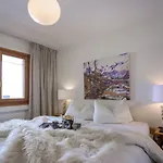 Chesa Ludains 8 St. Moritz