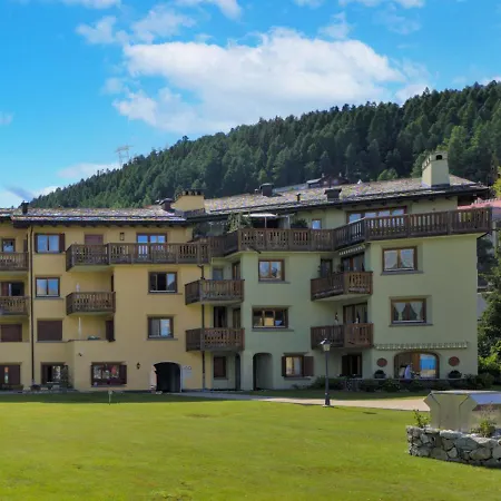 Apartment Chesa Ludains 8