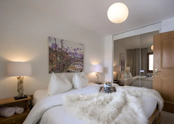 Chesa Ludains 8 By Interhome Appartement Sankt Moritz